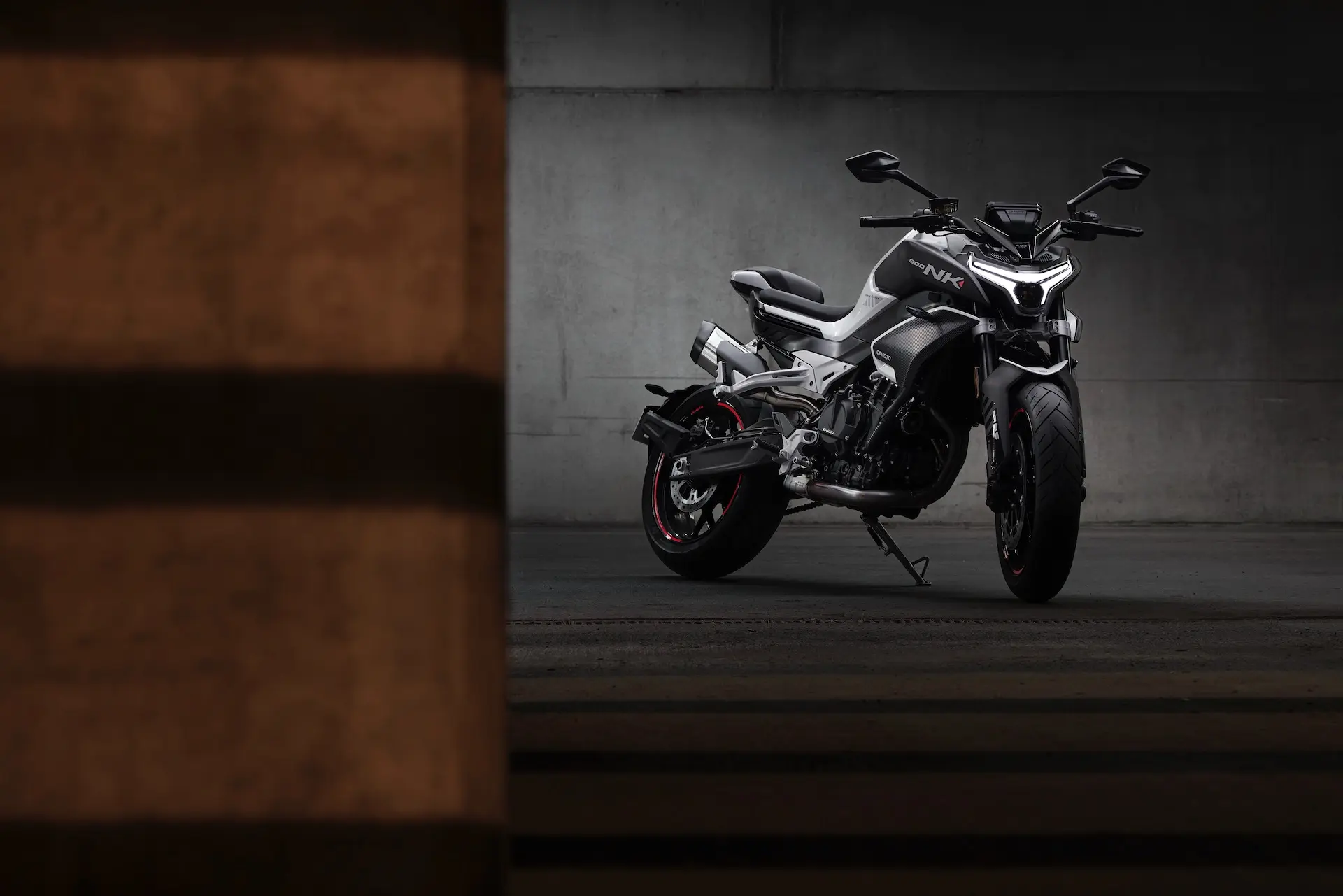 CFMOTO 800NK